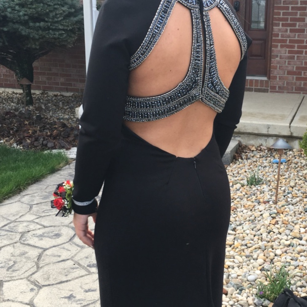 Sherri Hill prom dress